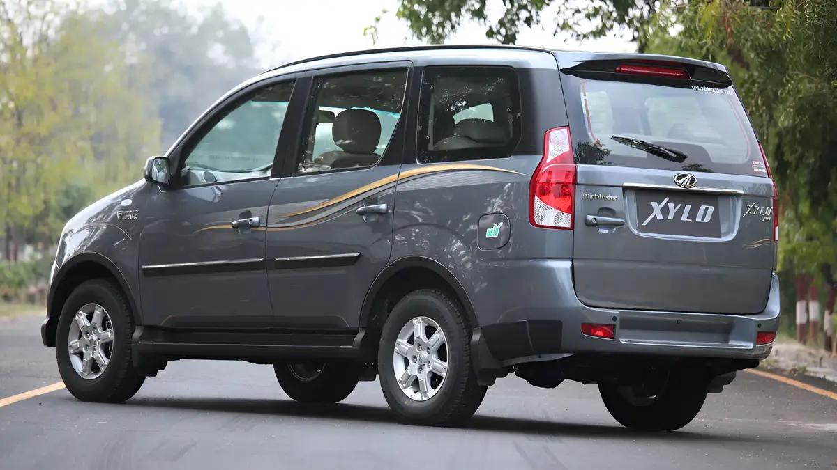 2026 Mahindra Xylo: 2.5L Diesel Engine, 14 kmpl & Price ₹8.86-12.13 Lakhs